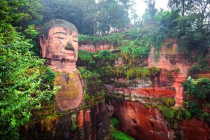 Leshan_Buddha_Statue_750x500 2